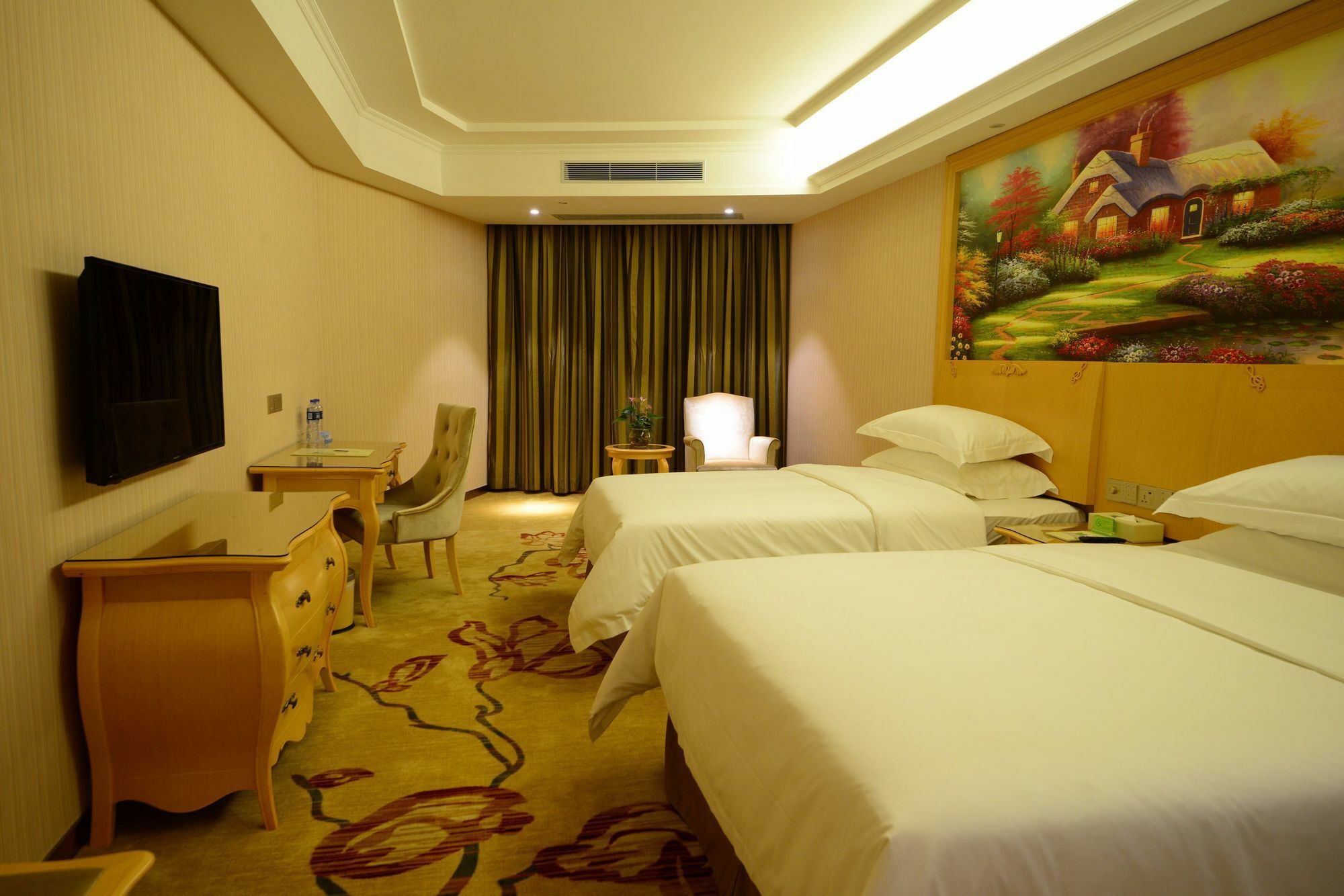 Vienna International Hotel Shajing Heyi Branch Shenzhen Eksteriør bilde